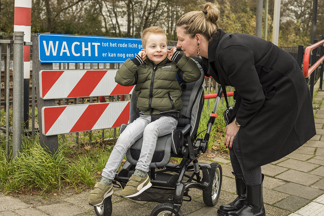 Van Gemertplein, Denice en Alexander Karbet, 17-11-2020